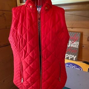 Crown and Ivy quilted vest